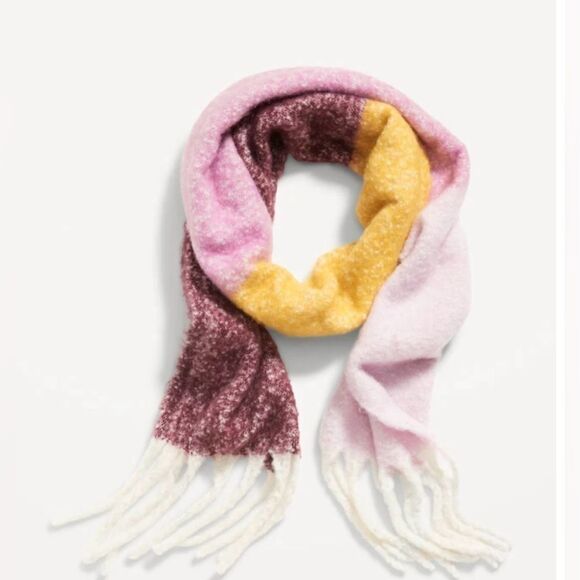 NWT Scarf for Women - Old Navy - Picture 2 of 2